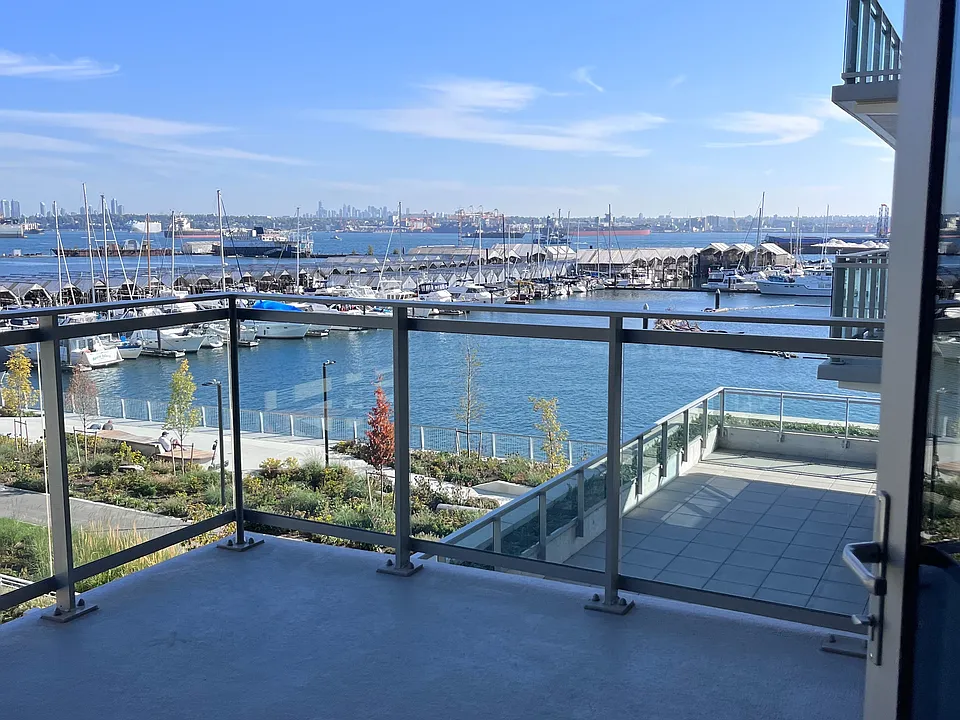 785 Harbour Ave #407