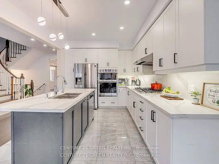 86 Colville Pl — Photo 14