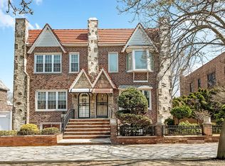 6439 83rd St, Middle Village, NY 11379