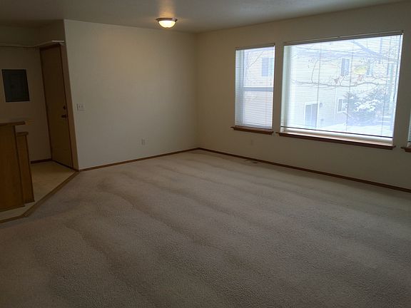 5th image of 1424 S Skyline Dr #1424