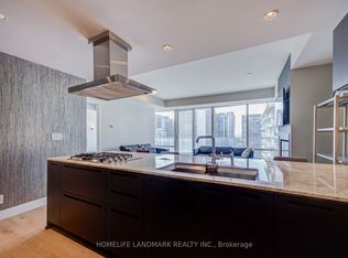 180 University Ave #3103, Toronto, ON M5H 0A2