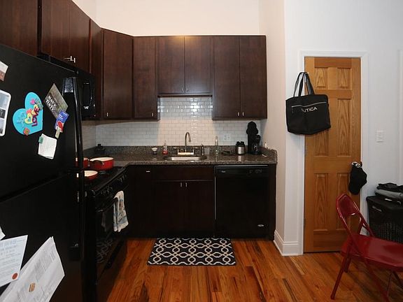 2nd image of 4504 N Paulina St APT 202