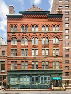 Sold by Compass | media 15