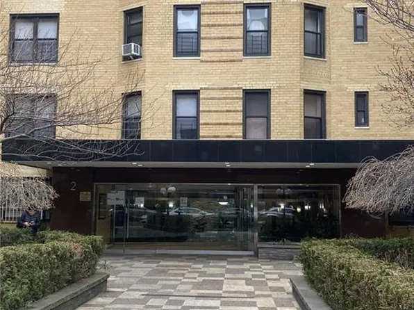 2 W End Ave APT 2V, Brooklyn, NY 11235