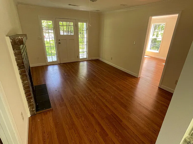 2110 Larchwood Rd SW — Photo 13