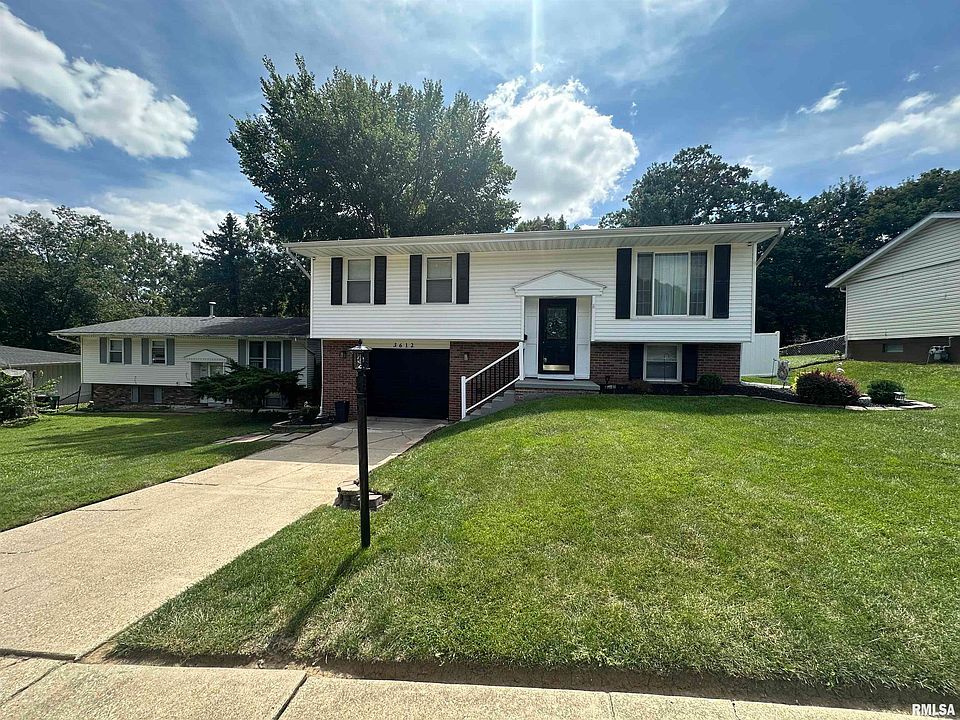 1st image of 3612 W Warwick Dr