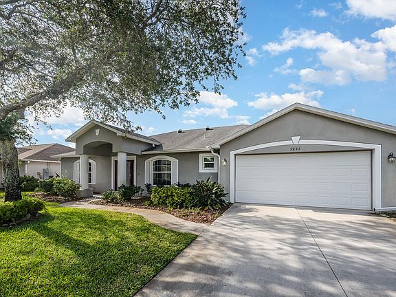 5th image of 5211 Wild Cinnamon Dr