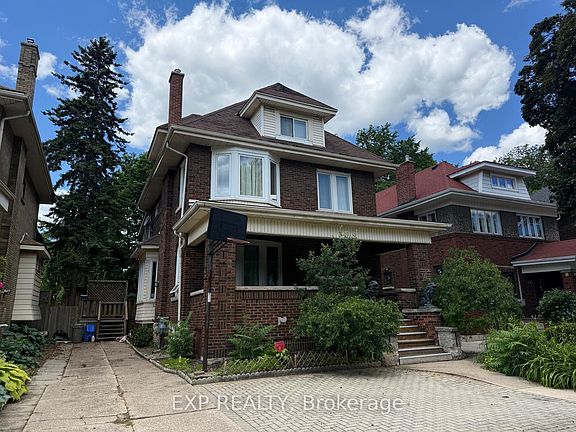 2nd image of 70 Proctor Blvd
