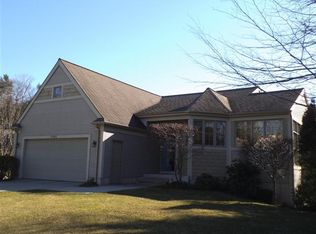 1981 Forest Glen Dr, Muskegon, MI