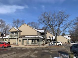 500 E Main St APT 9, Sun Prairie, WI 53590