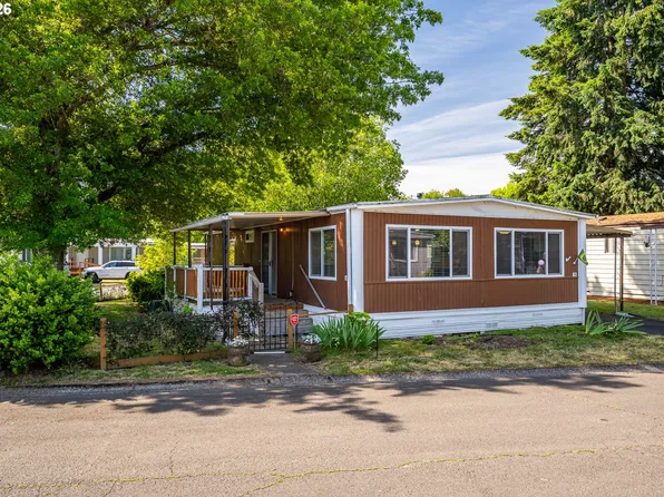 1475 Green Acres Rd Space 95, Eugene, OR 97408