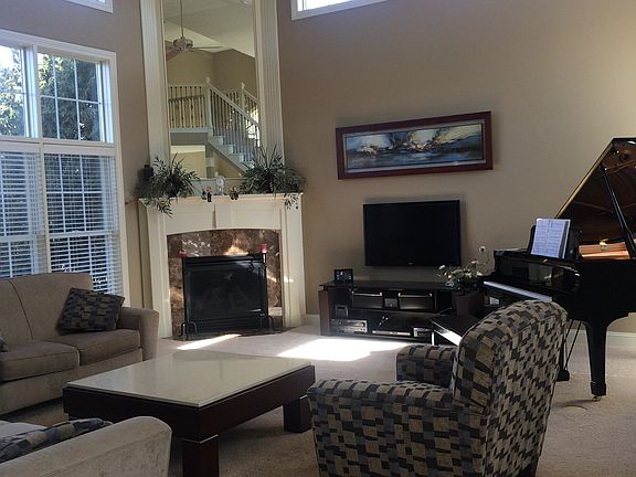 Two-story great room