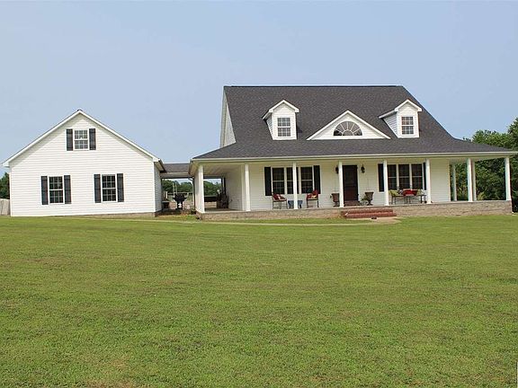 3rd image of 109 Meadowbrook Dr