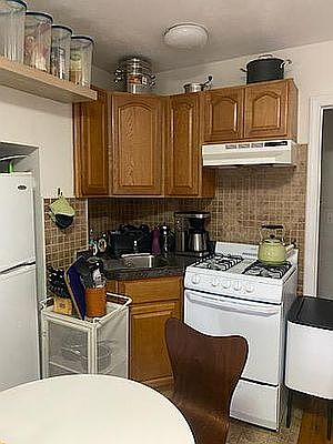 2nd image of 69 Gates Ave APT 10R