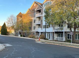 200 Ernest Way APT 233, Philadelphia, PA 19111