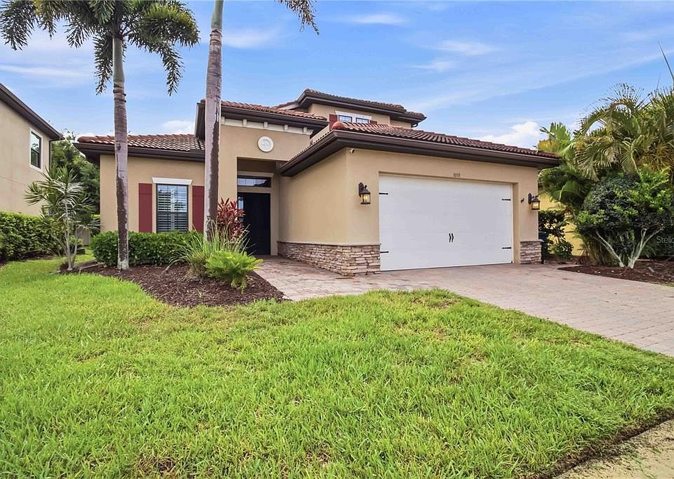 1st image of 1090 BRADBERRY DRIVE