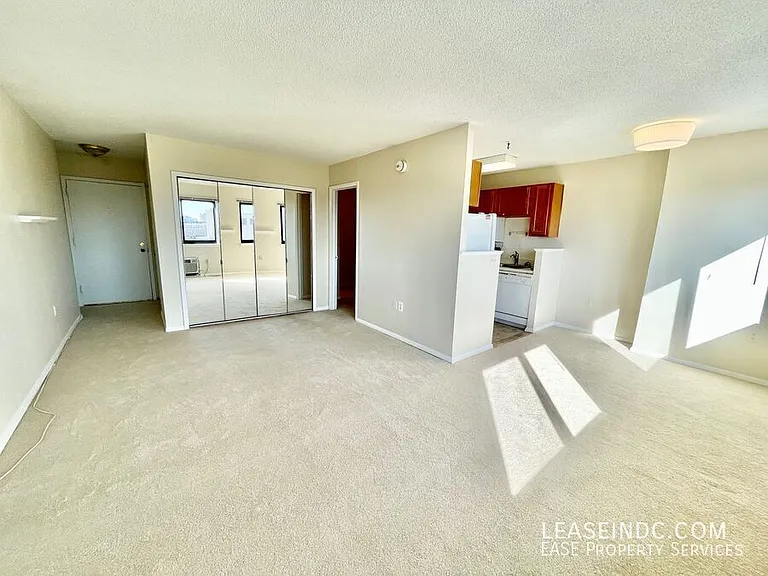 1816 New Hampshire Ave NW #1006 — Photo 6