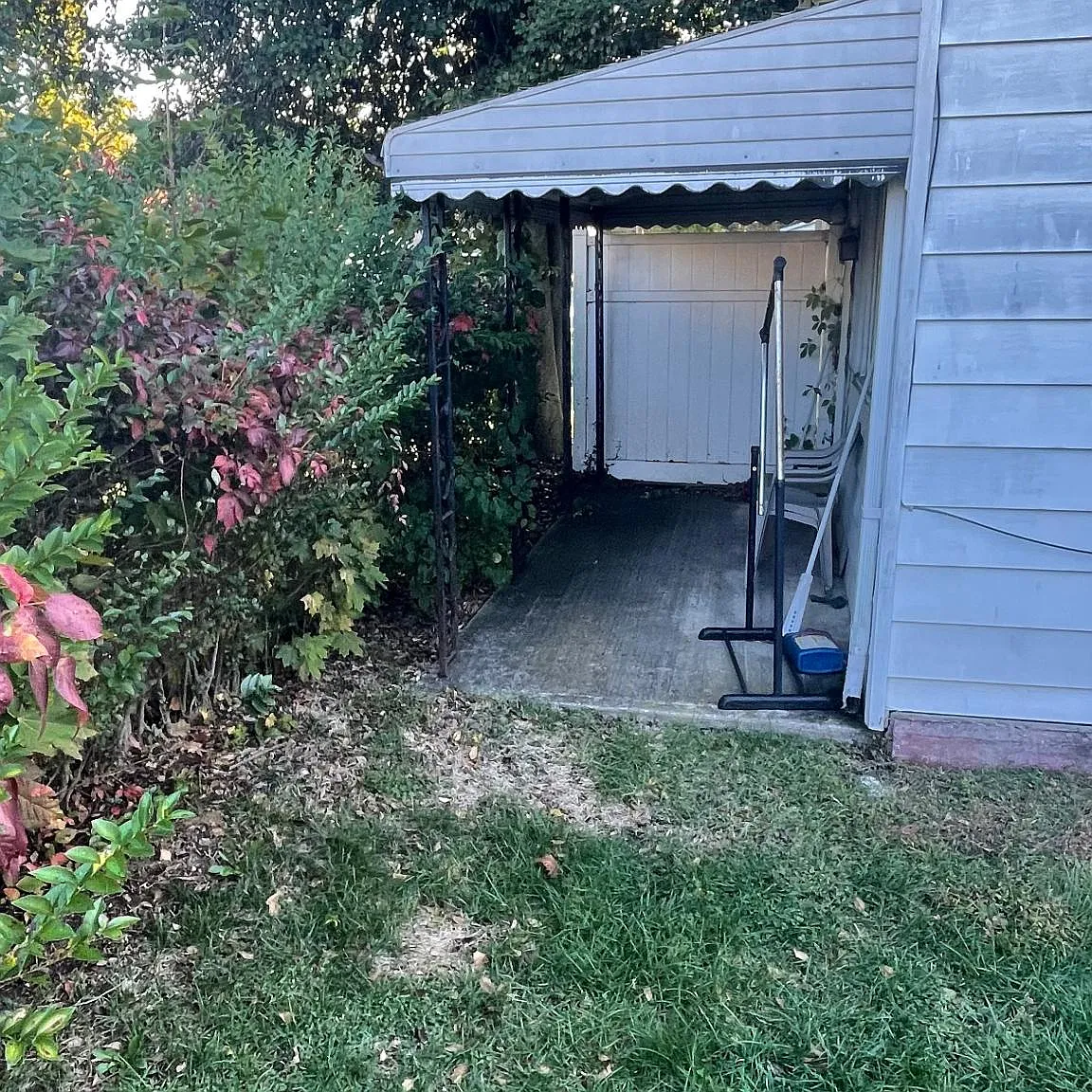 47 Morgan Ave — Photo 1