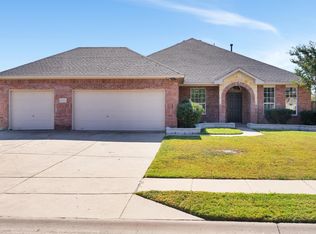 3013 Flowering Springs Dr, Forney, TX 75126