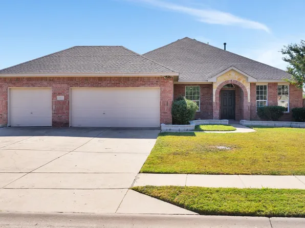 3013 Flowering Springs Dr, Forney, TX 75126