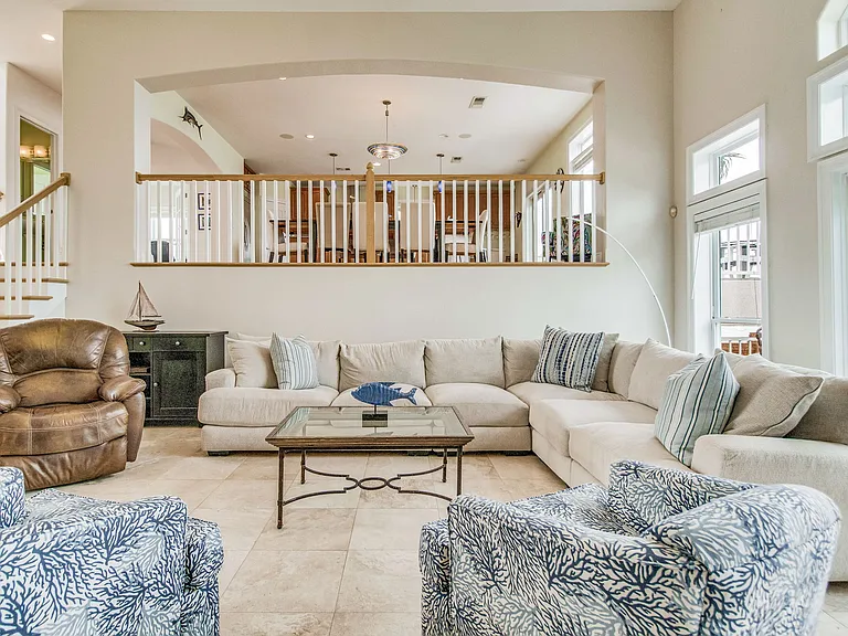 20 Baybridge Dr — Photo 23