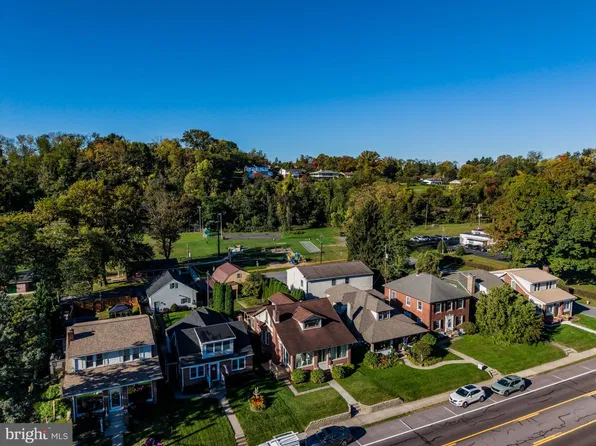 720 N Front St, Wormleysburg, PA 17043