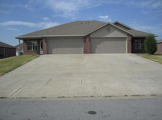 1323 Tucson Loop, Springdale, AR 72764