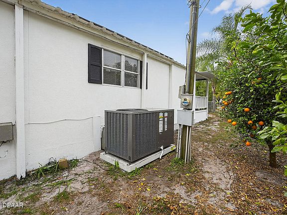 4th image of 2001 Linda Ave