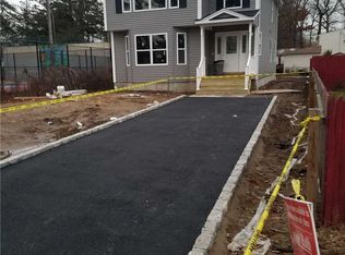 825 Mount Ave, Wyandanch, NY 11798