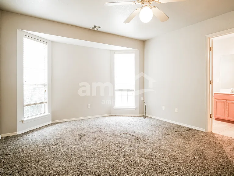 5309 S Redbud Ave — Photo 10