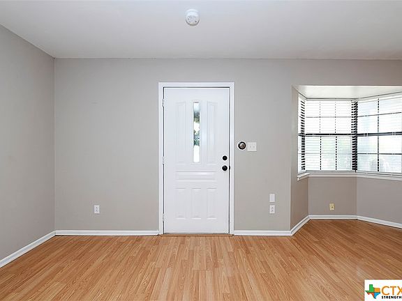 5th image of 140 Adam St