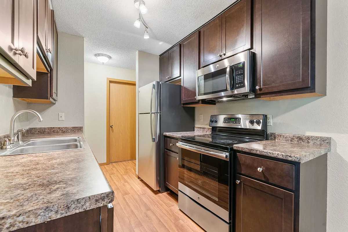 Building Photo - Westwind Apartments