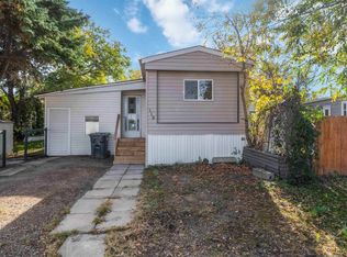 305 Calahoo Rd #118, Spruce Grove, AB T7X 3K9