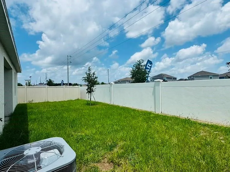 1433 Deepwater Cir #A — Photo 13