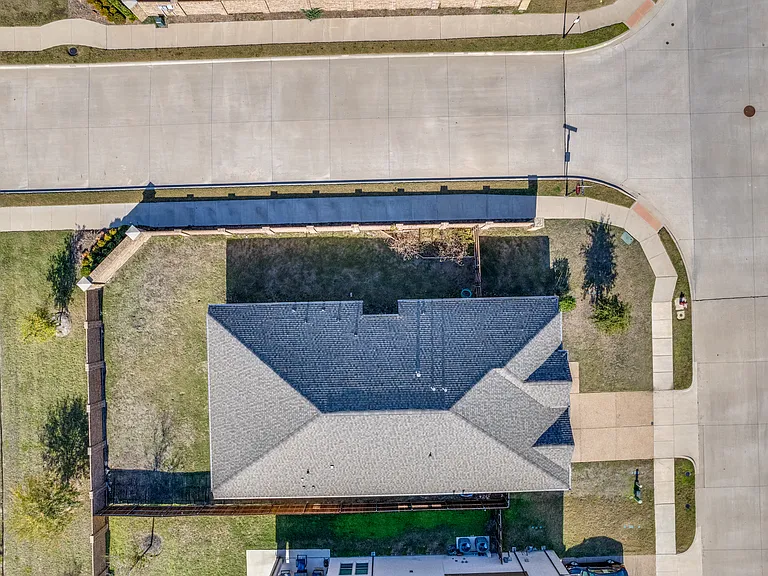 3411 Kodiak Dr — Photo 24