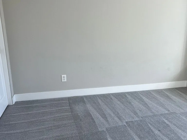 517 Fifteen Mile Dr — Photo 34