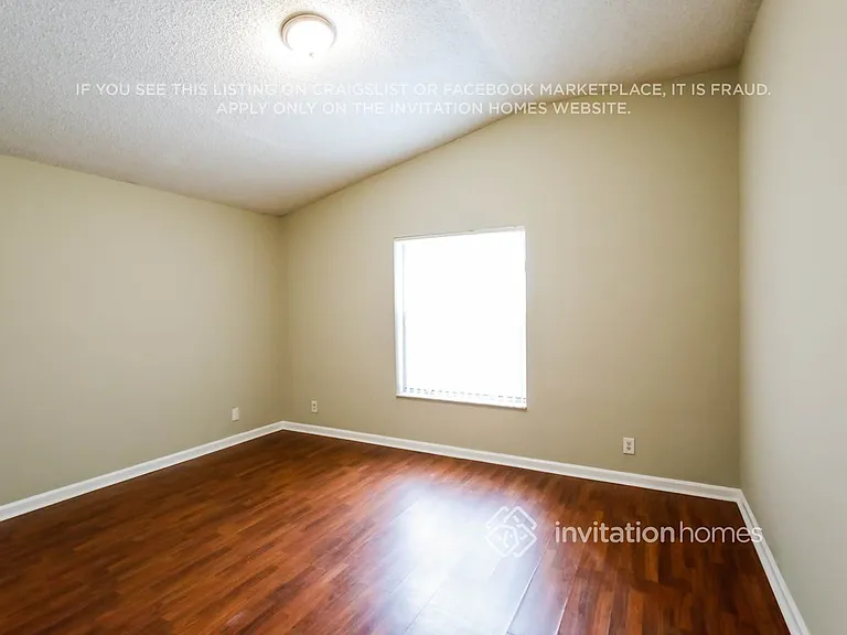 18351 NW 8th St — Photo 8