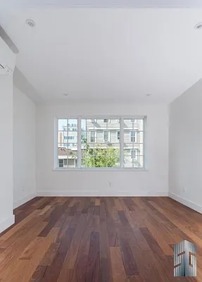 Rented by Skyline Group Real Estate | media 32