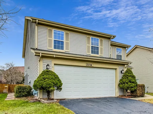 13716 S Kendall Dr, Plainfield, IL 60544