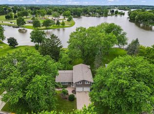 521 Maunesha Dr, Marshall, WI 53559