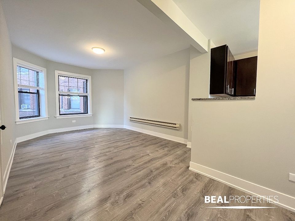 1st image of 4411 N Wolcott Ave #B1