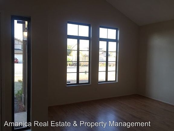 2nd image of 25803 Casa Encantador Dr