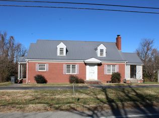 701 S Holly St, Monterey, TN 38574