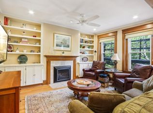 22 Parkway Rd #4, Brookline, MA 02445