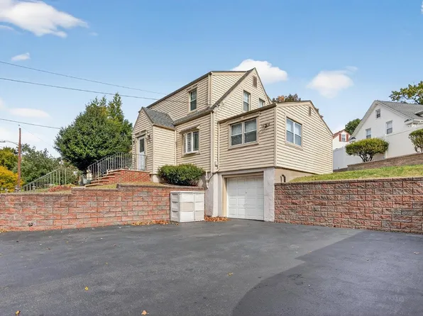 870 Passaic Avenue image 3 of 25