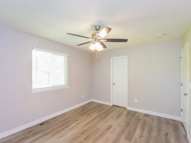 5763 S Quatar Cir — Photo 12