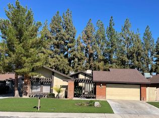 2105 Manning St, Bakersfield, CA 93309