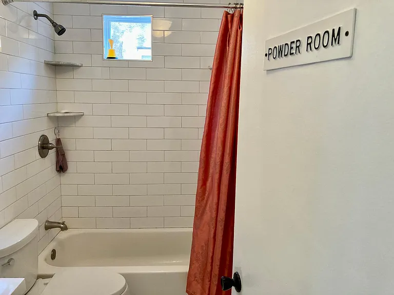 1028 E Passyunk Ave #2 — Photo 8