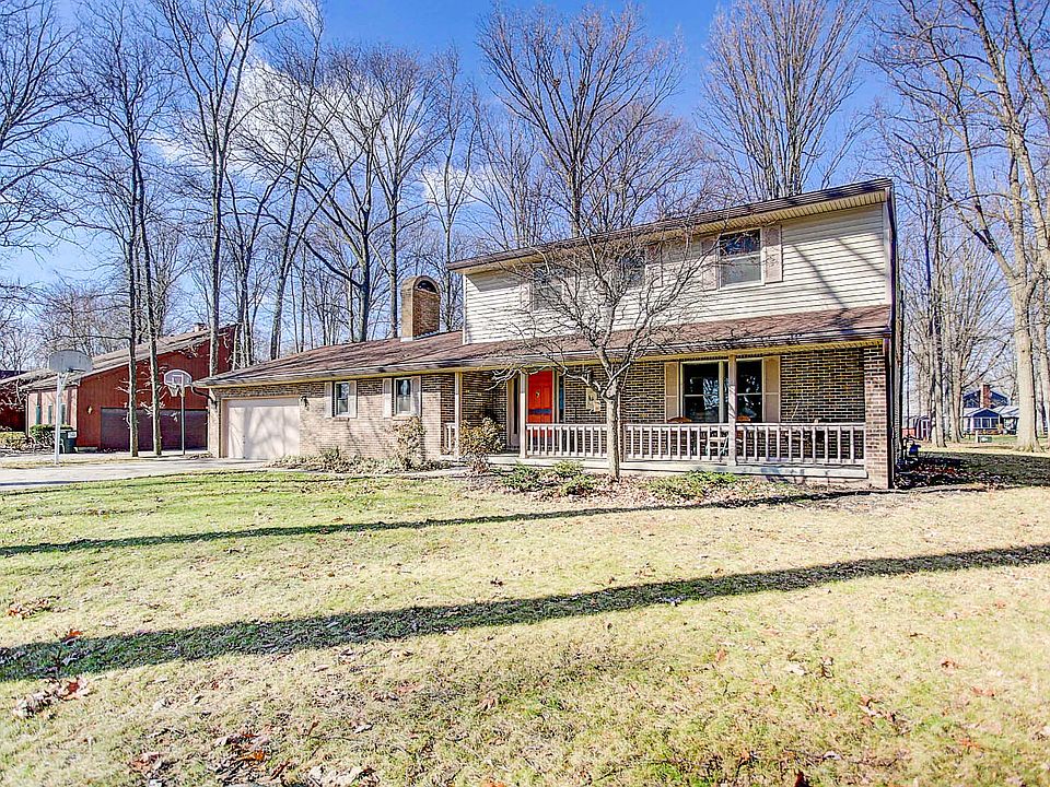 1st image of 3226 Gleneagle Dr
