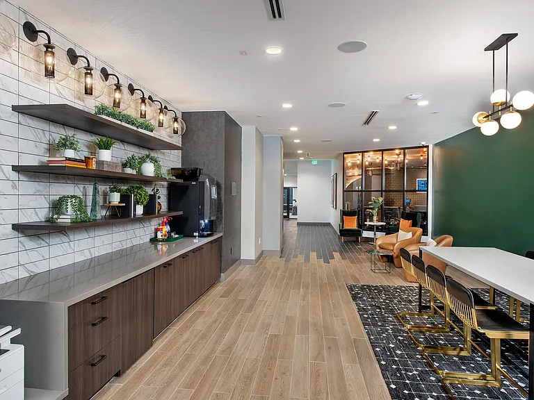 AMLI Flatiron — Photo 22